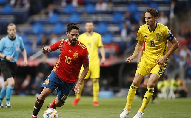 西班牙客场负于瑞典，小组排名下滑的简单介绍