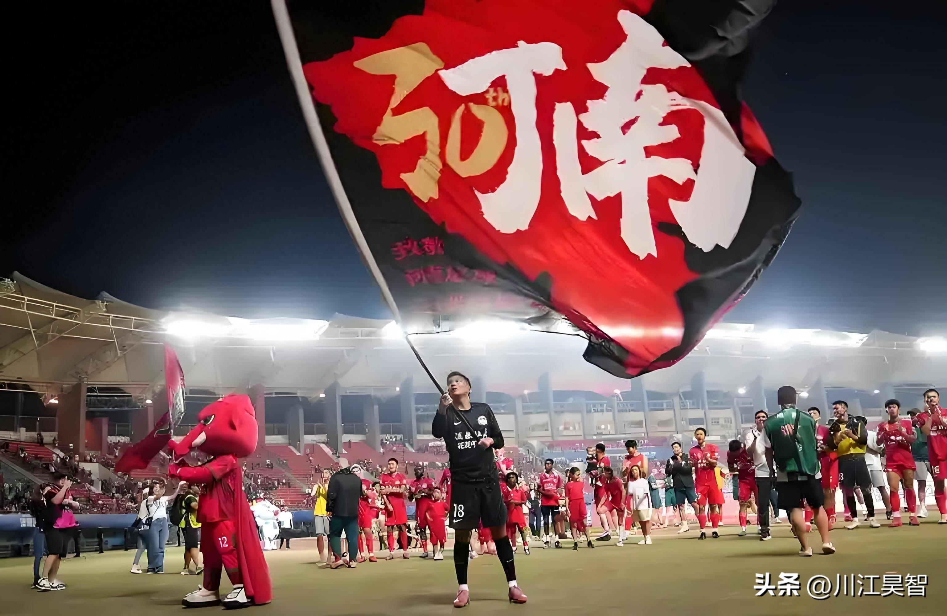 九游体育在线登录-河南队主场击败对手，雄踞前列的简单介绍