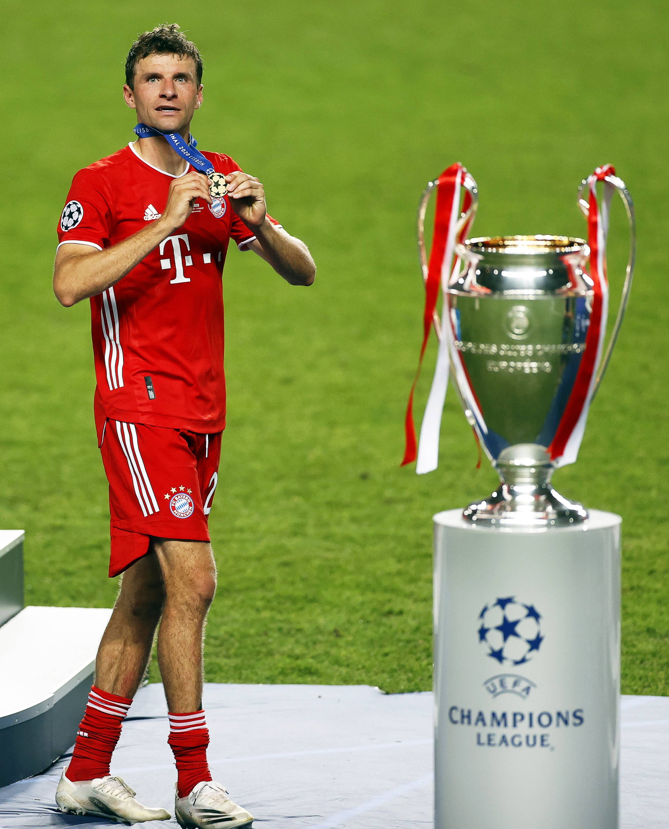 顶级足球明星穿越时空，再次登场