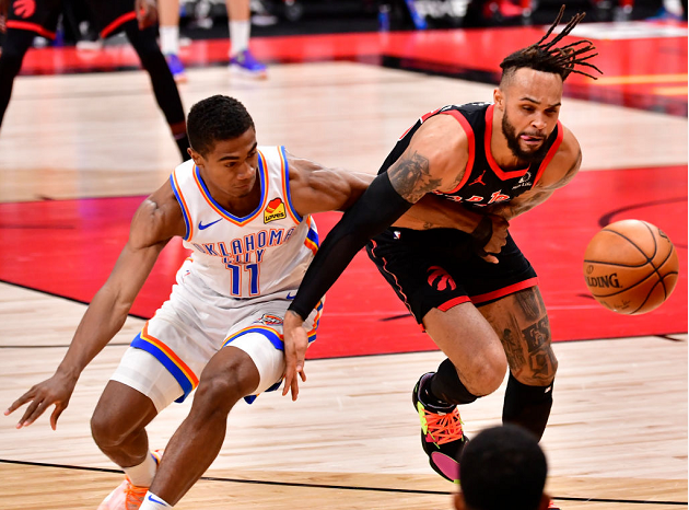 猛龙赢得激烈战役,掀起高潮! 猛龙赢得激烈战役,掀起高潮!