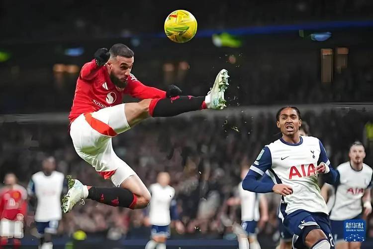 九游体育网页版登录入口-利物浦主场不敌托特纳姆热刺，遭遇主场失利