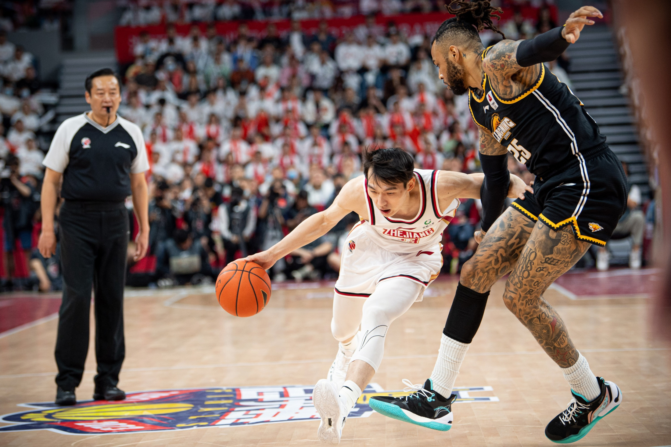 篮球对抗战斗力量现已崭露头角的简单介绍